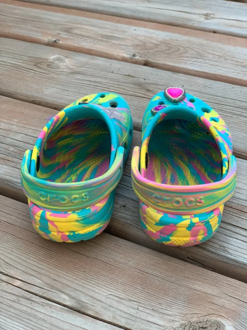 Crocs Clogs Toddler C 10 Classic Marbled Blue Pink Charms Slip On Beach Sandals